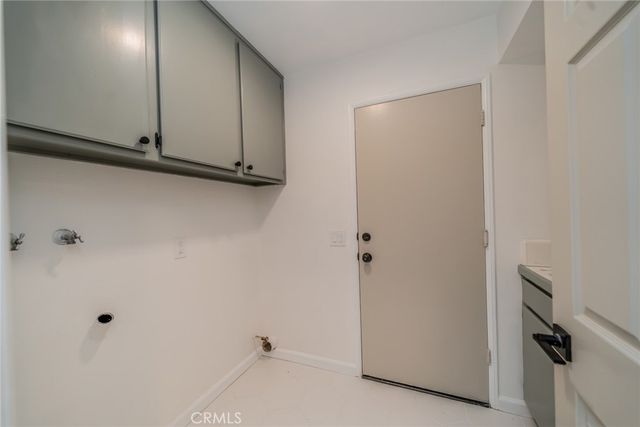 2674 La Morada, Rialto, CA 92377