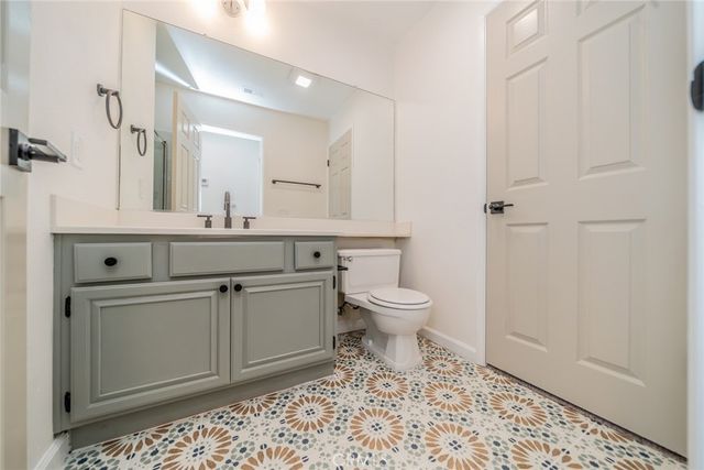 2674 La Morada, Rialto, CA 92377