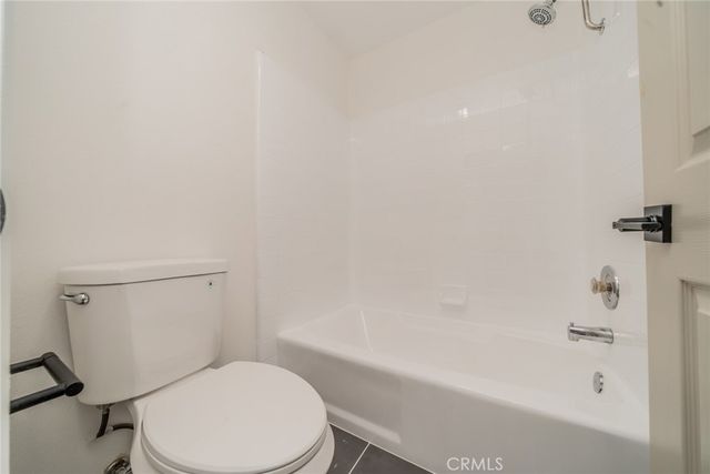 2674 La Morada, Rialto, CA 92377