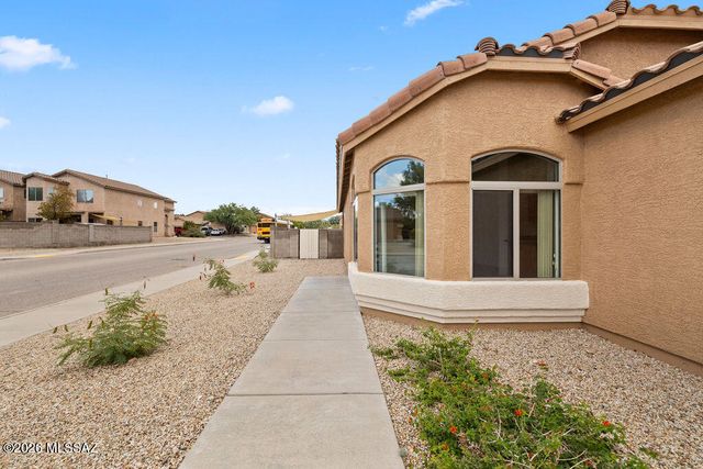8403 S Otis Drive, Tucson, AZ 85747
