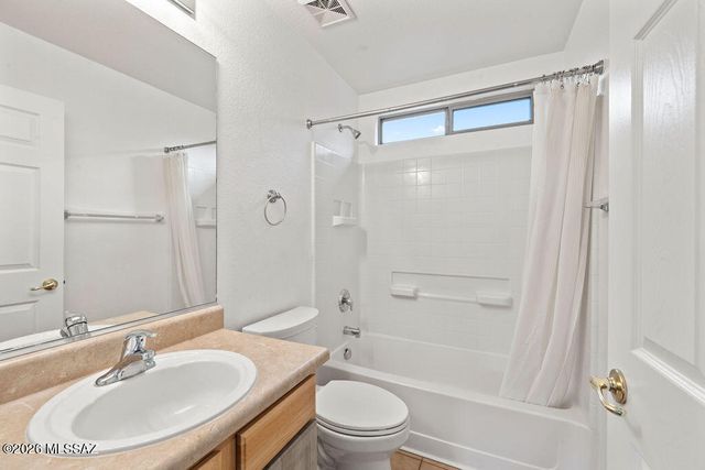 8403 S Otis Drive, Tucson, AZ 85747