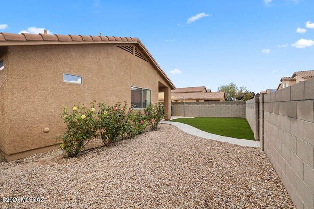 8403 S Otis Drive, Tucson, AZ 85747