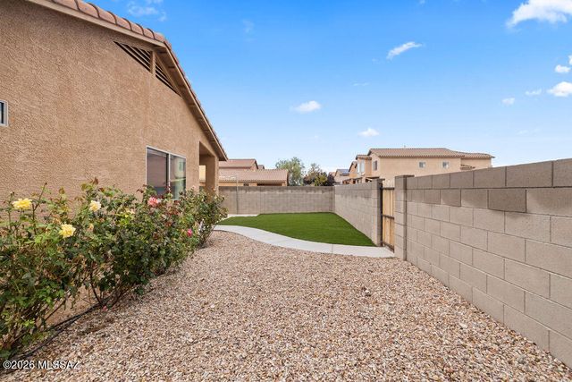 8403 S Otis Drive, Tucson, AZ 85747