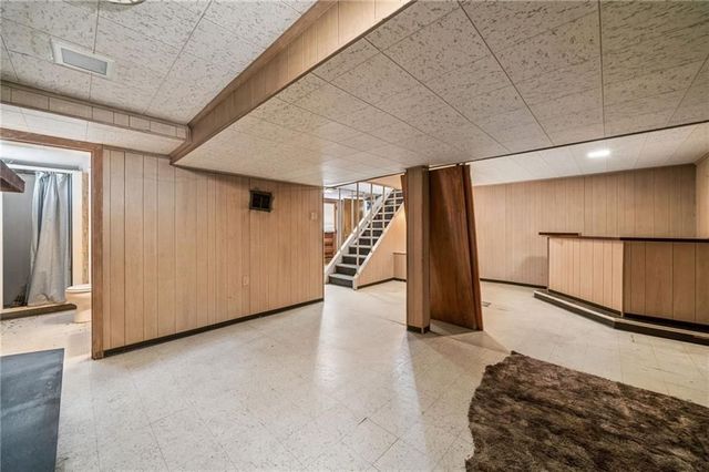 318 Dunbar Dr, Wilkins Twp, PA 15235