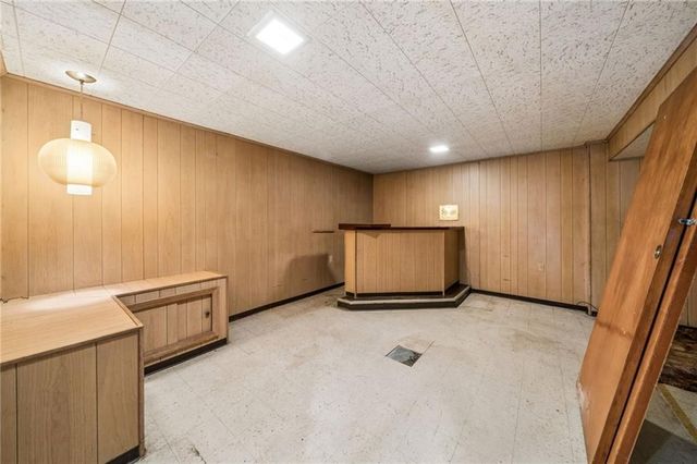 318 Dunbar Dr, Wilkins Twp, PA 15235