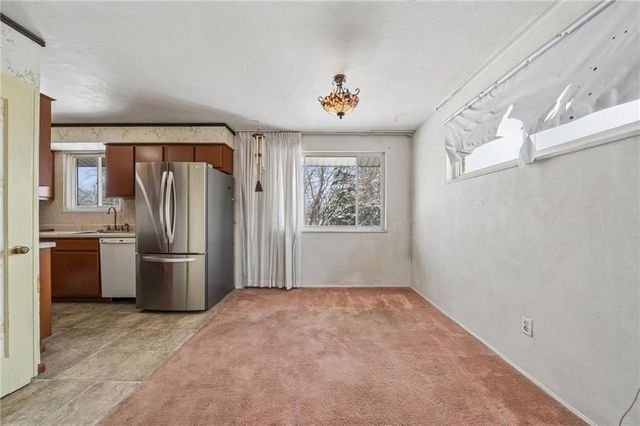 318 Dunbar Dr, Wilkins Twp, PA 15235