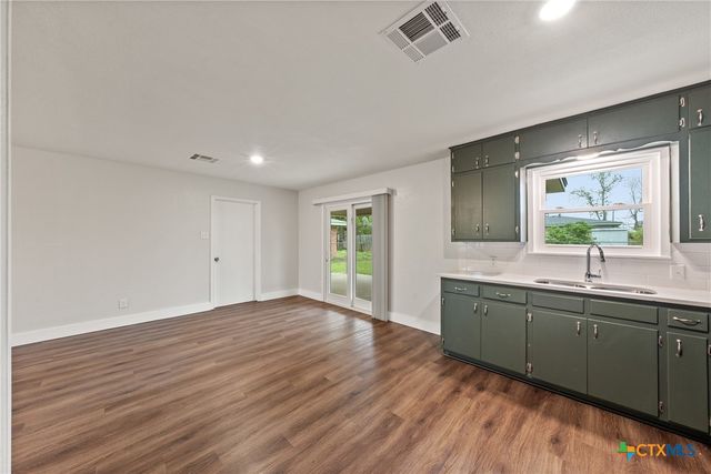 3126 Glenwood Drive, Temple, TX 76502