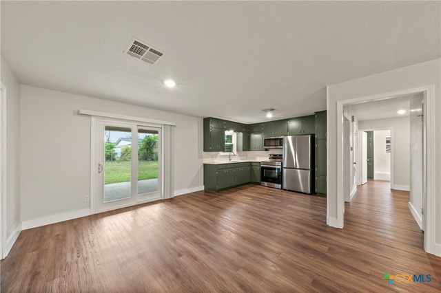 3126 Glenwood Drive, Temple, TX 76502