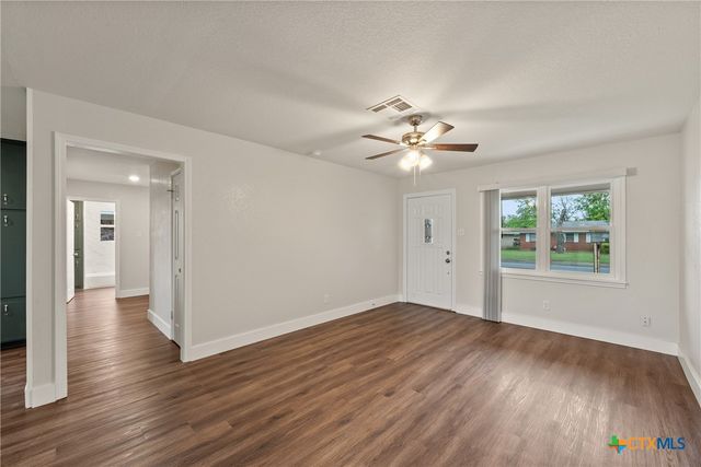 3126 Glenwood Drive, Temple, TX 76502