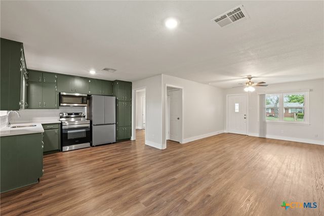 3126 Glenwood Drive, Temple, TX 76502