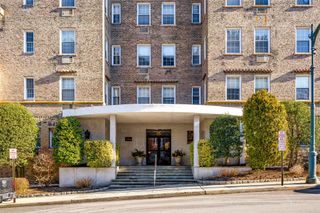 16 N Chatsworth Avenue 603, Larchmont, NY 10538