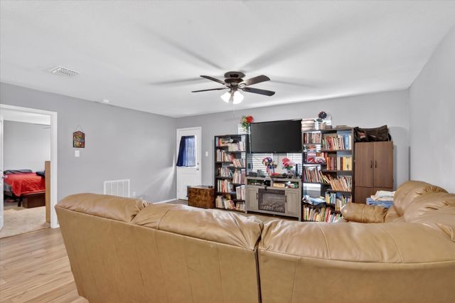 316 Frio Pass Trail, Fort Worth, TX 76052