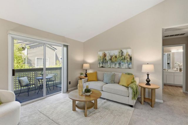 5928 Bridgeport Lake Way, San Jose, CA 95123