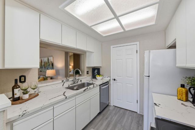 5928 Bridgeport Lake Way, San Jose, CA 95123