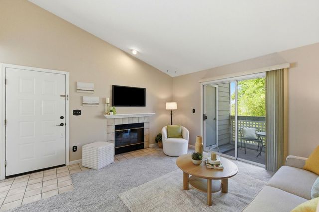 5928 Bridgeport Lake Way, San Jose, CA 95123