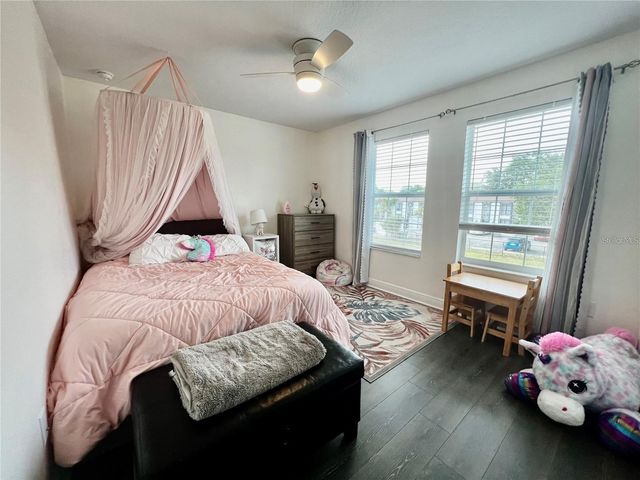 3704 W WYOMING AVENUE, Tampa, FL 33611