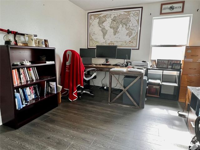 3704 W WYOMING AVENUE, Tampa, FL 33611