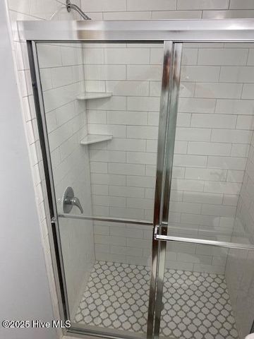 1507 Greenville Boulevard SE, Greenville, NC 27858