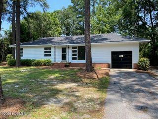 1507 Greenville Boulevard SE, Greenville, NC 27858