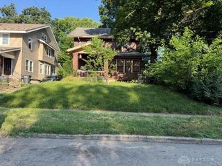 35 Woodcrest Avenue, Dayton, OH 45405