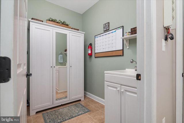 4550 BOONES LN, Huntingtown, MD 20639