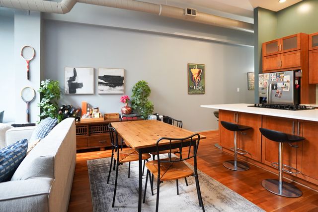 1760 W Wrightwood Avenue W 115, Chicago, IL 60614