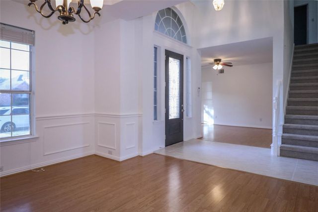 504 Renfro Court, Irving, TX 75063