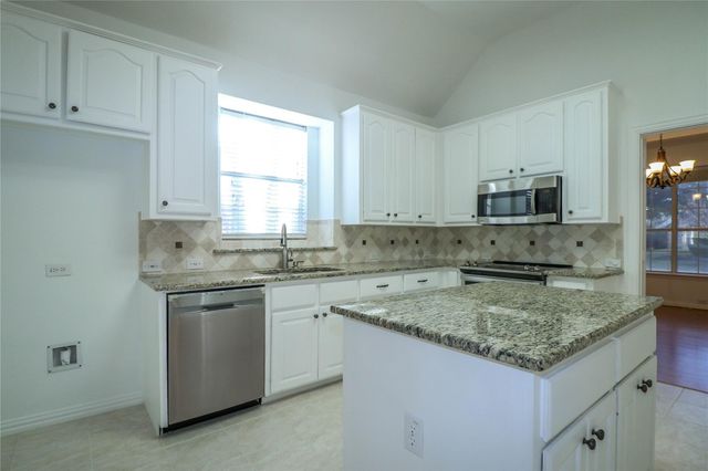 504 Renfro Court, Irving, TX 75063