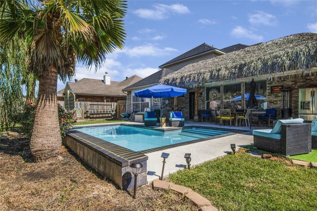 810 Hallmark Oak Street, Seabrook, TX 77586