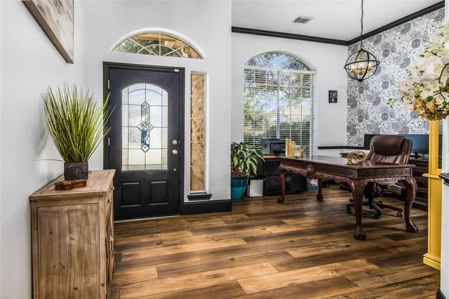 810 Hallmark Oak Street, Seabrook, TX 77586