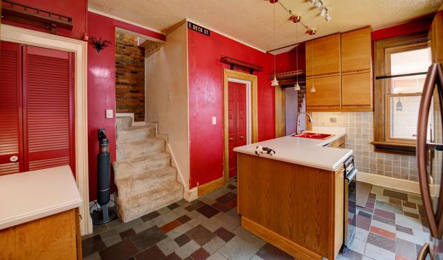 471 E Beck Street, Columbus, OH 43206