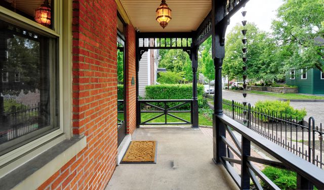 471 E Beck Street, Columbus, OH 43206