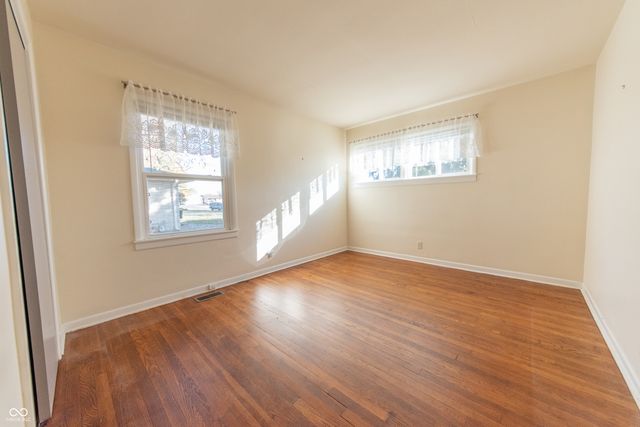 234 Lincoln Street, Columbus, IN 47201