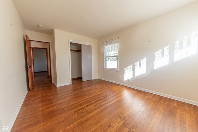 234 Lincoln Street, Columbus, IN 47201