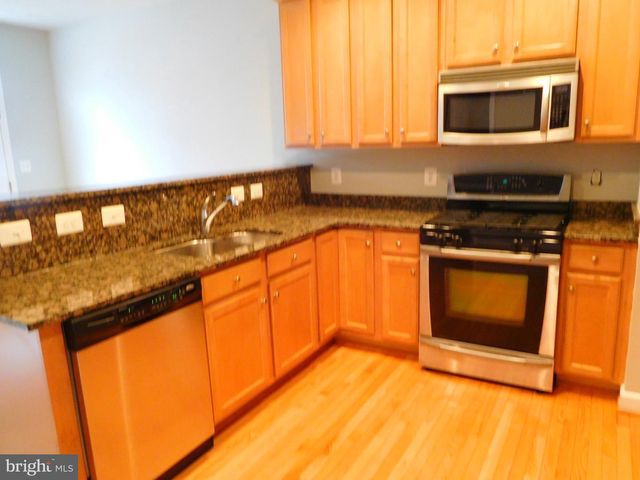 4302 TALMADGE CIR, Suitland, MD 20746
