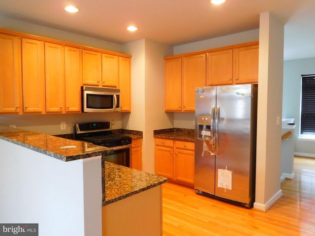 4302 TALMADGE CIR, Suitland, MD 20746