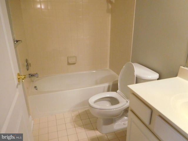 4302 TALMADGE CIR, Suitland, MD 20746