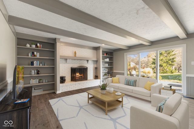 8815 Fathom Crest, Indianapolis, IN 46256