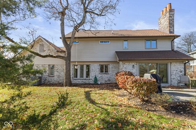 8815 Fathom Crest, Indianapolis, IN 46256