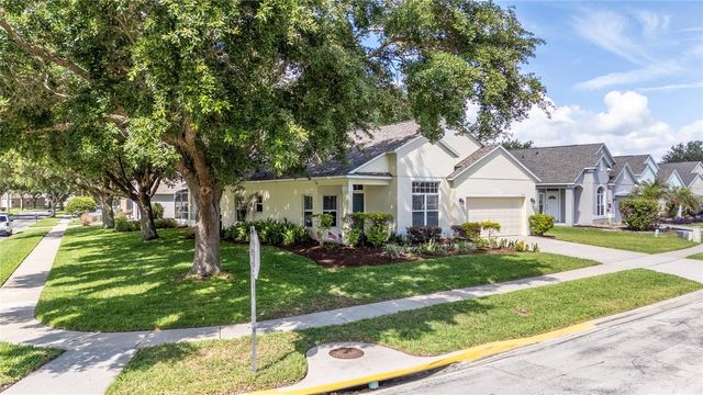 9724 MYRTLE CREEK LANE, Orlando, FL 32832