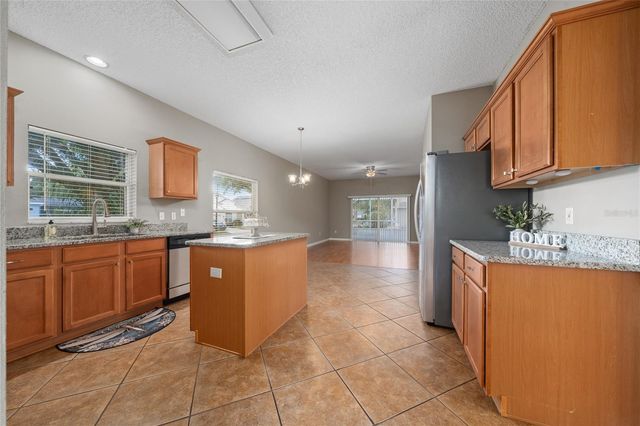 9724 MYRTLE CREEK LANE, Orlando, FL 32832