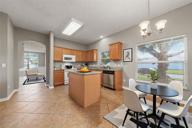 9724 MYRTLE CREEK LANE, Orlando, FL 32832