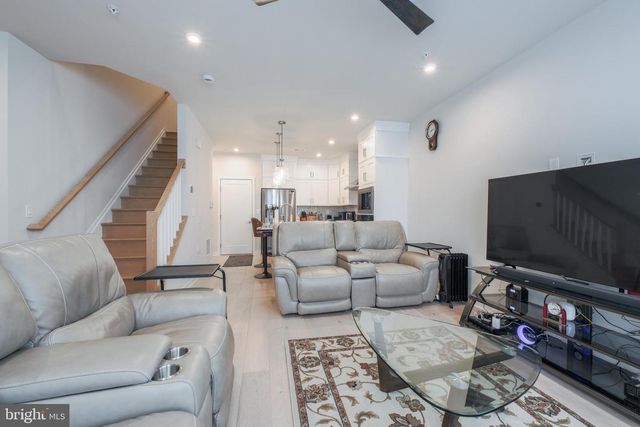 43509 OLD RYAN, Ashburn, VA 20148