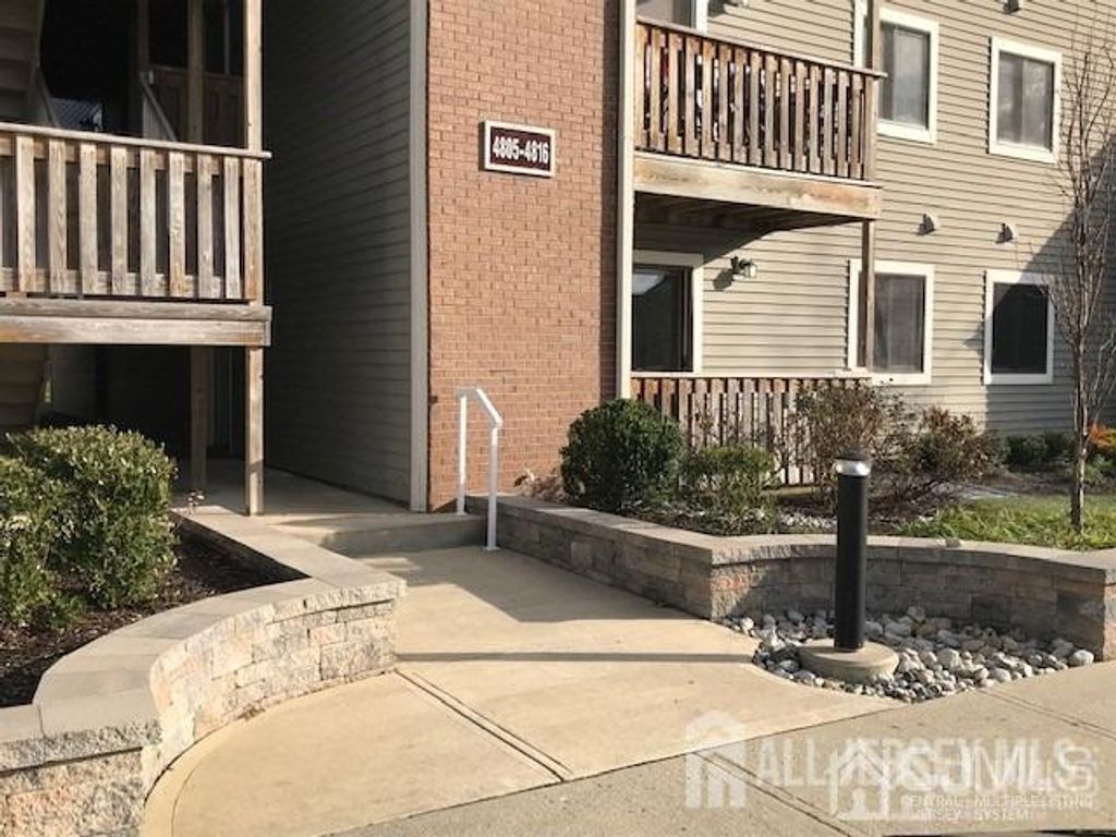 4811 Ravens Crest Drive, Plainsboro, NJ 08536