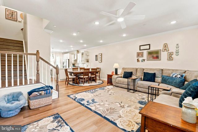 7353 MOUNTAINEER DR, Alexandria, VA 22306