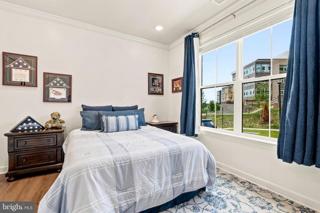 7353 MOUNTAINEER DR, Alexandria, VA 22306