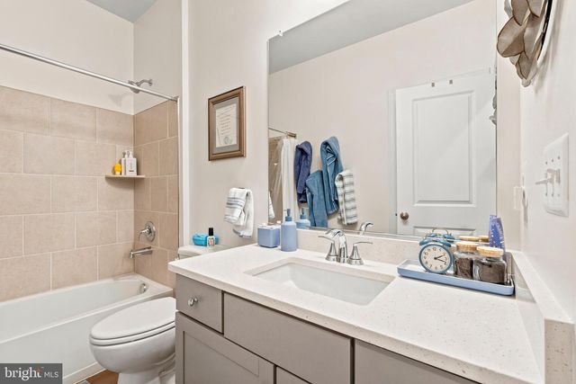 7353 MOUNTAINEER DR, Alexandria, VA 22306