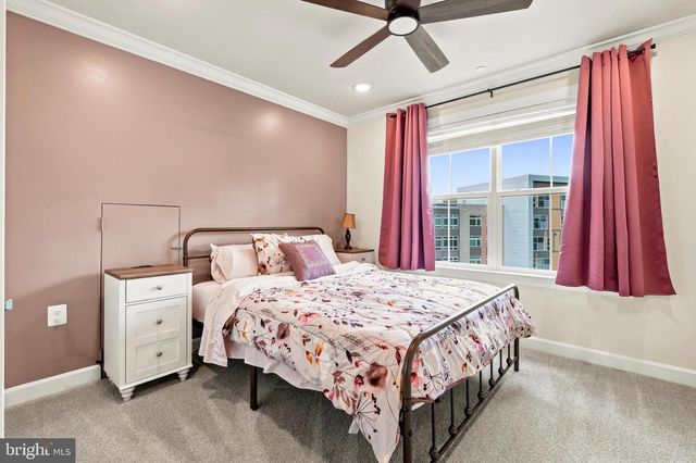 7353 MOUNTAINEER DR, Alexandria, VA 22306