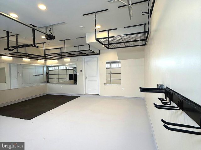7353 MOUNTAINEER DR, Alexandria, VA 22306