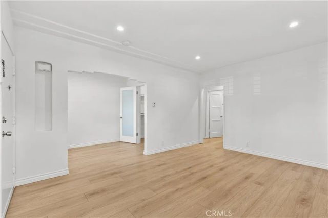 14618 Moorpark Street D, Sherman Oaks, CA 91403